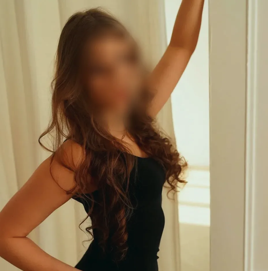 Alexandra, 19 anni